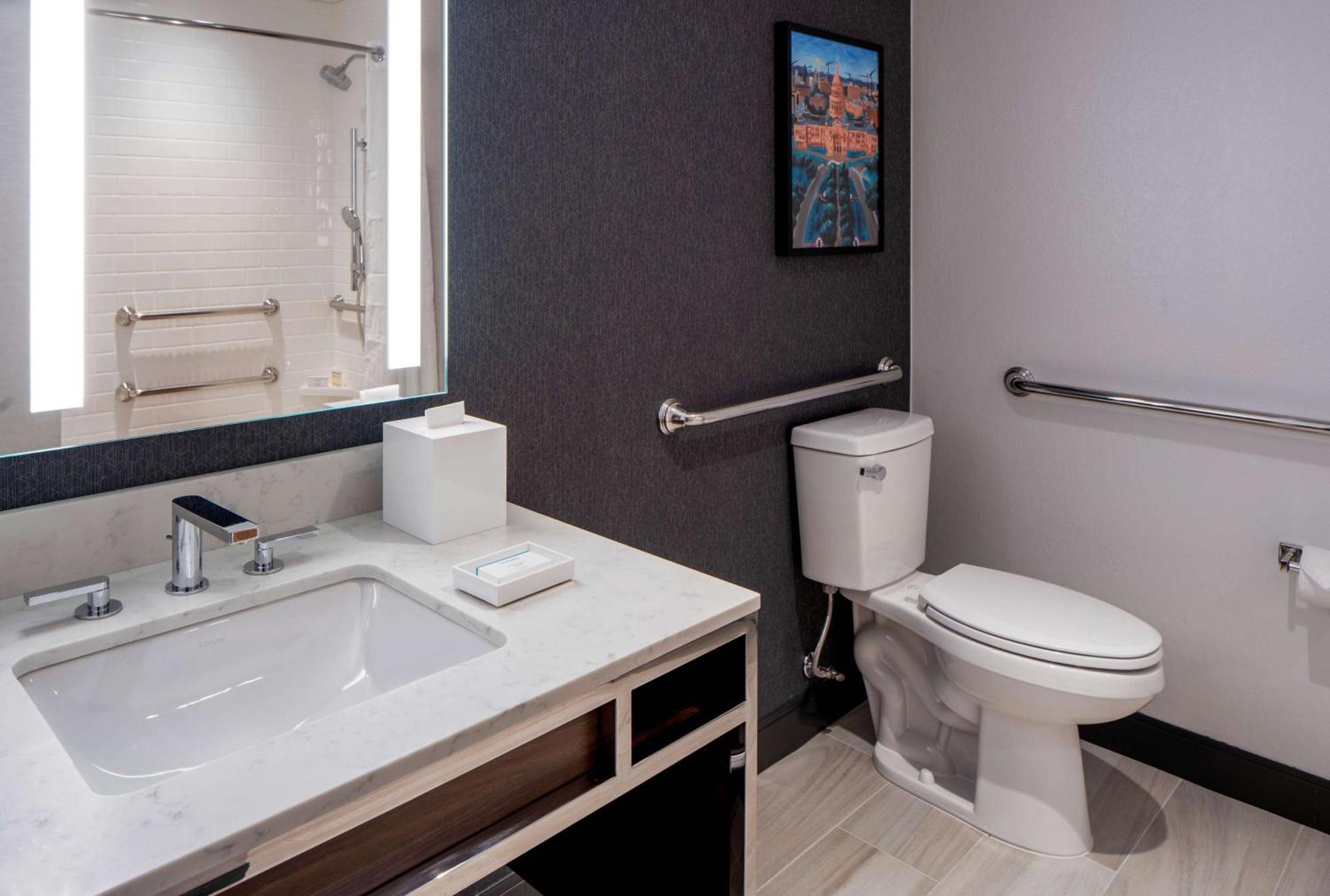 Hilton Garden Inn Austin University Capitol District Dış mekan fotoğraf