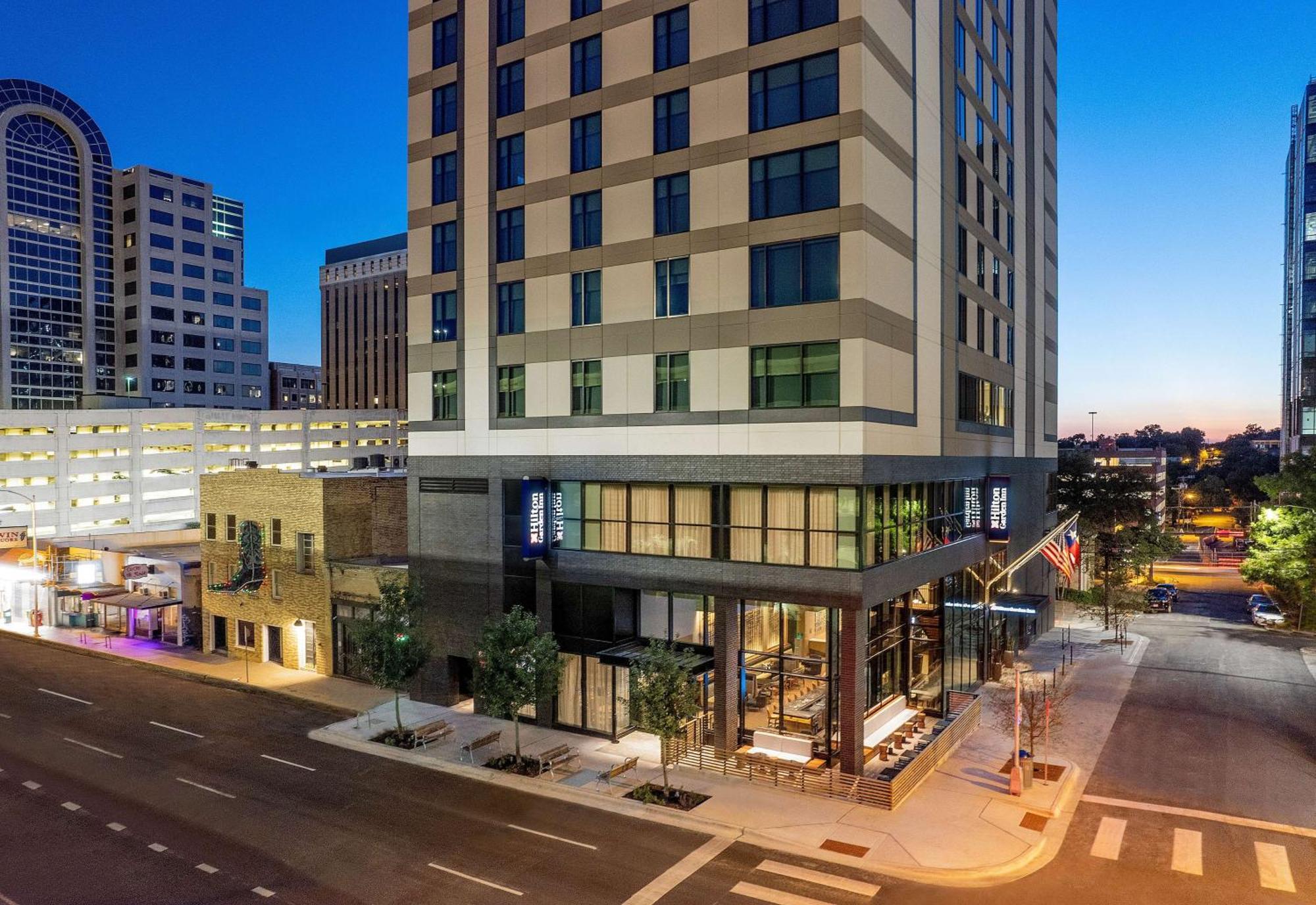 Hilton Garden Inn Austin University Capitol District Dış mekan fotoğraf