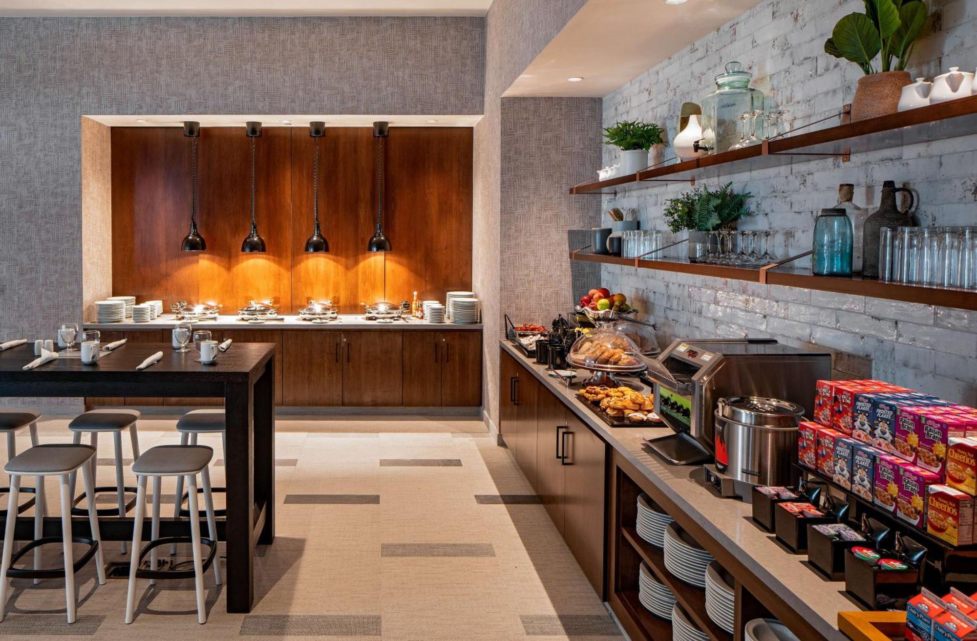 Hilton Garden Inn Austin University Capitol District Dış mekan fotoğraf